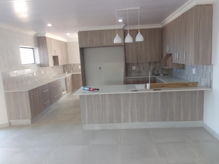 3 Bedroom Property for Sale in Dana Bay Western Cape